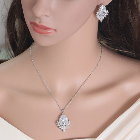AAA Jewelry Chain & Set – Perfect for Bridal, Banquets & Dinners.